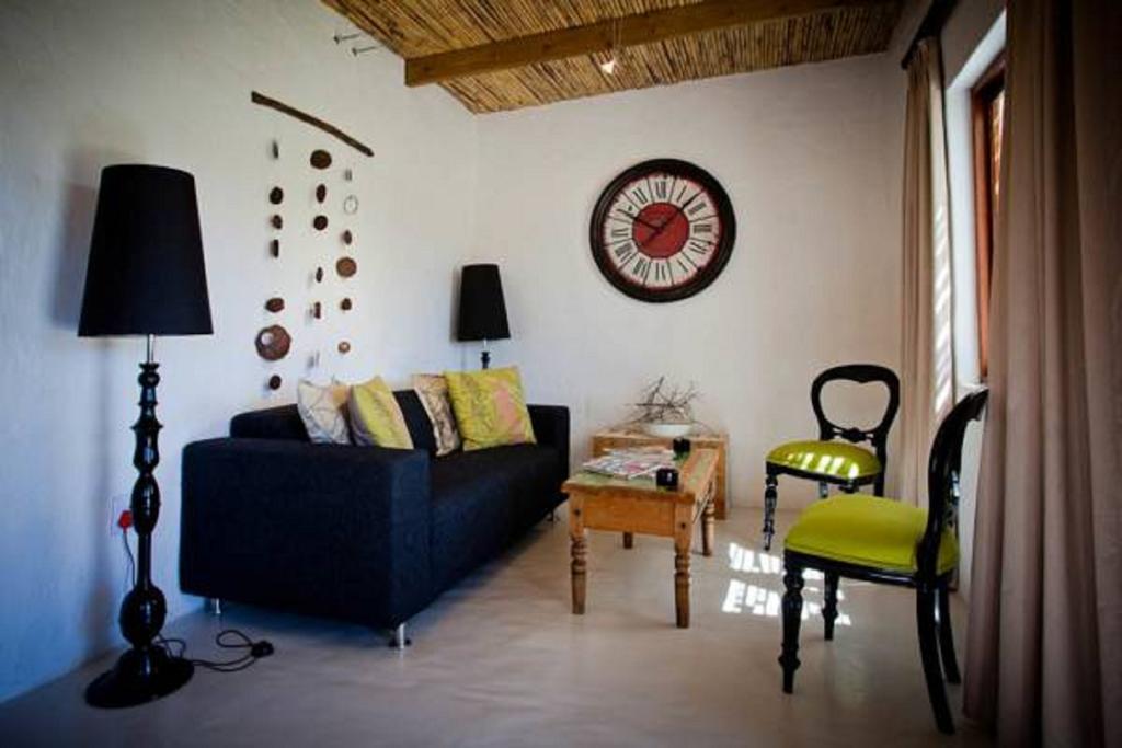 Vrisch Gewagt Boutique Self-Catering Olive Farm Guest House Prince Albert Ruang foto